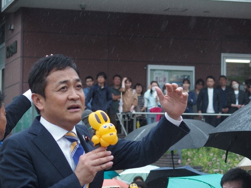 【政治】国民民主の人気にかげり？　目立つ釈明、玉木氏「動物の餌」発言にも批判